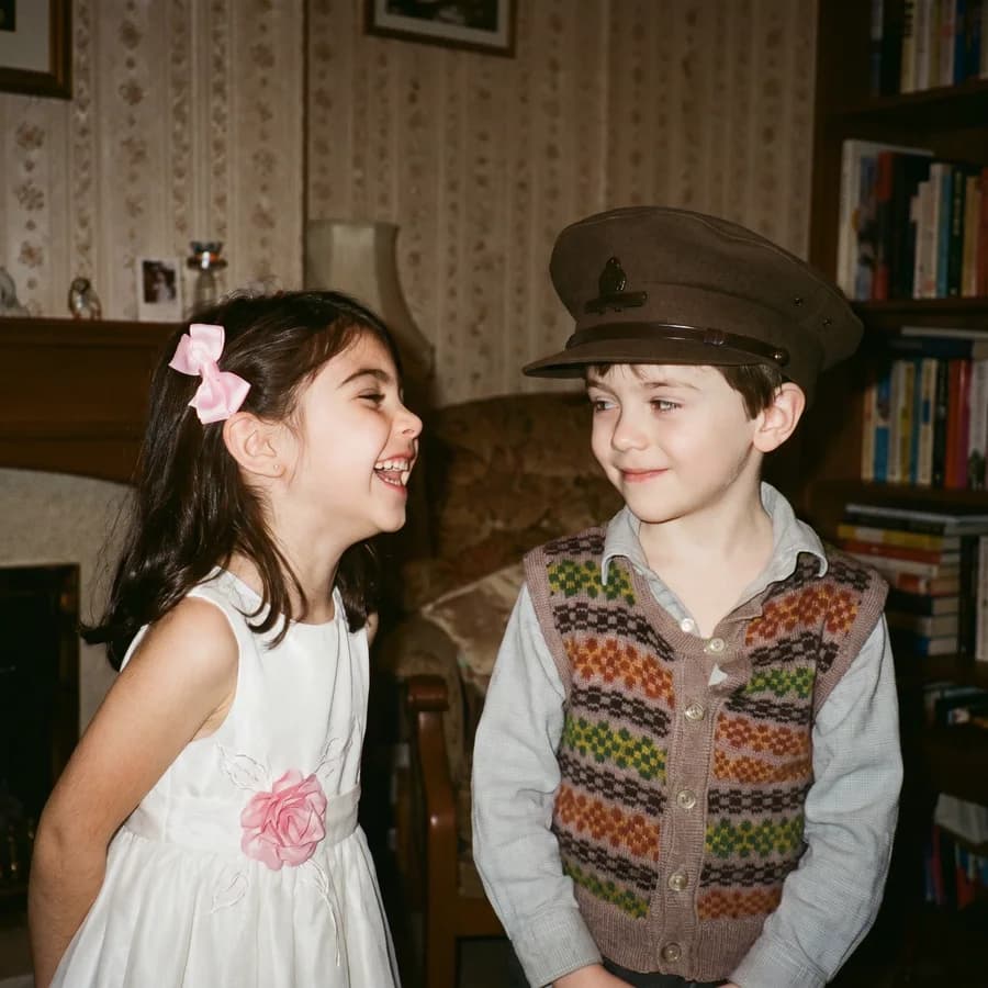 Layla and Karim as children, side by side